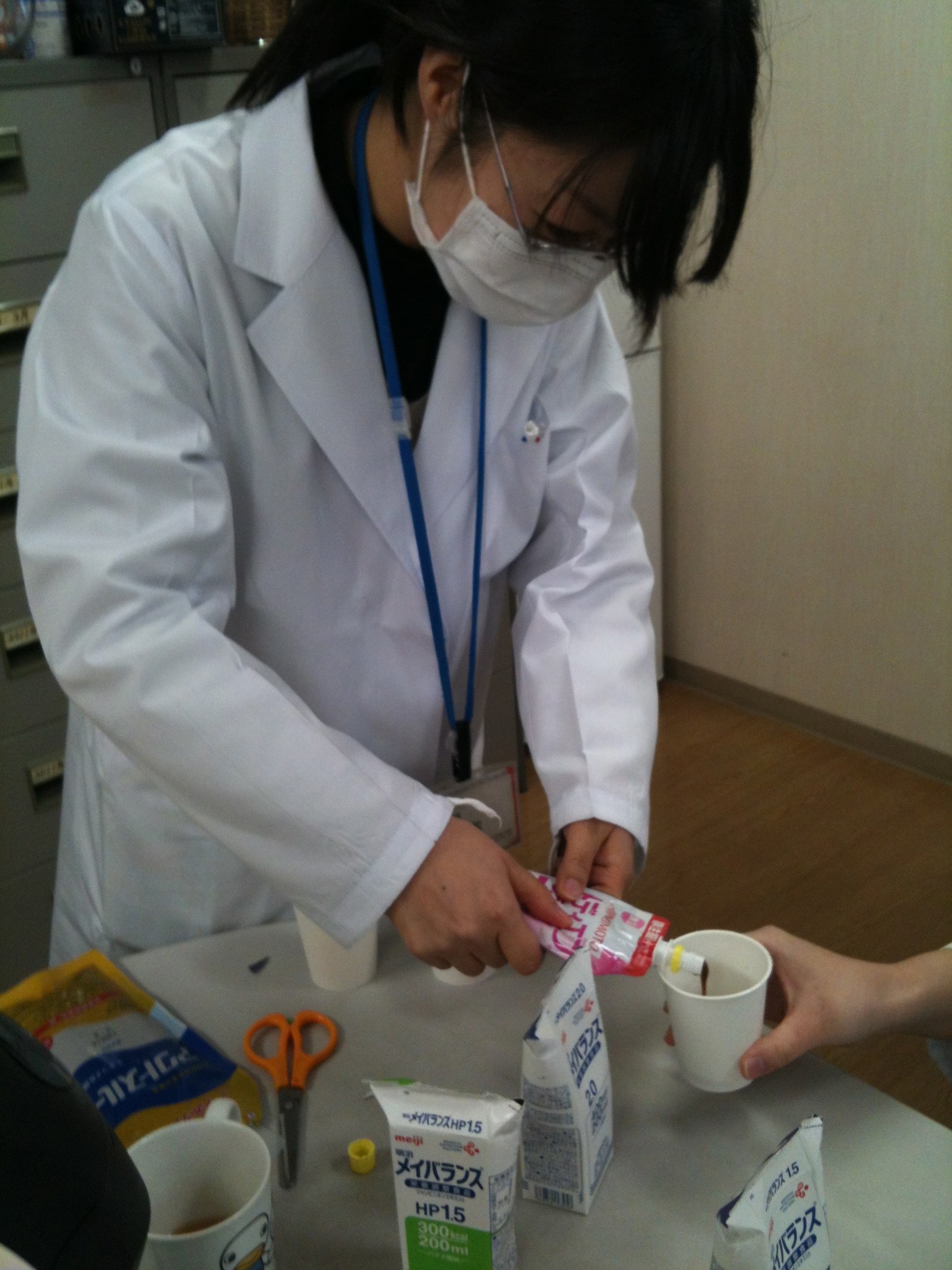 試飲.jpg